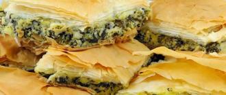 Пирожки с «Адыгейским» сыром и зеленью Адыгейская выпечка из слоеного теста